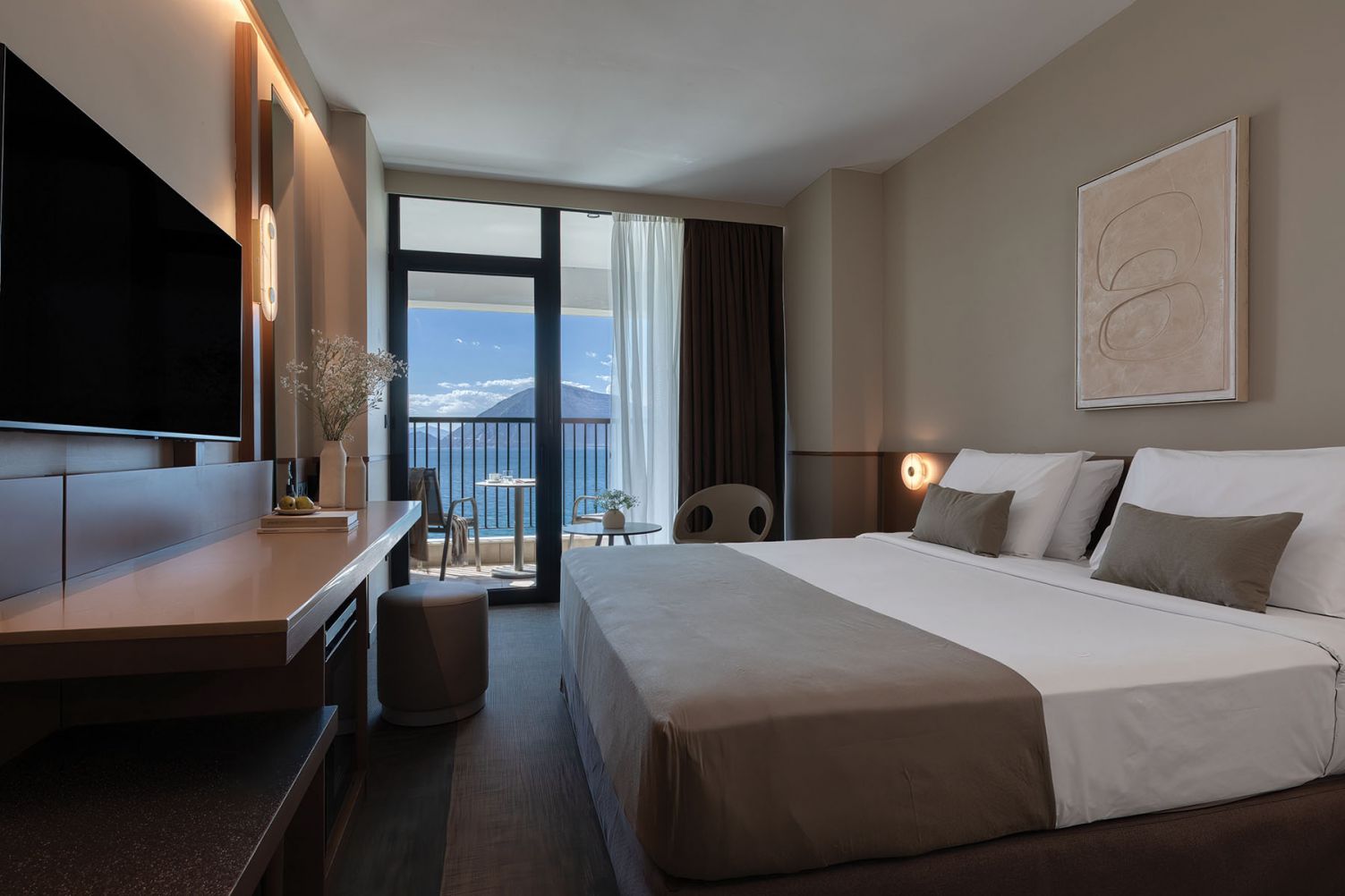achaia_beach_hotel_with_double_rooms_sea_view_on_the_beach_patras_greece