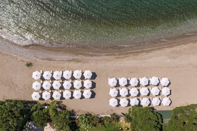 achaia_beach_hotel_patras_greece_beach