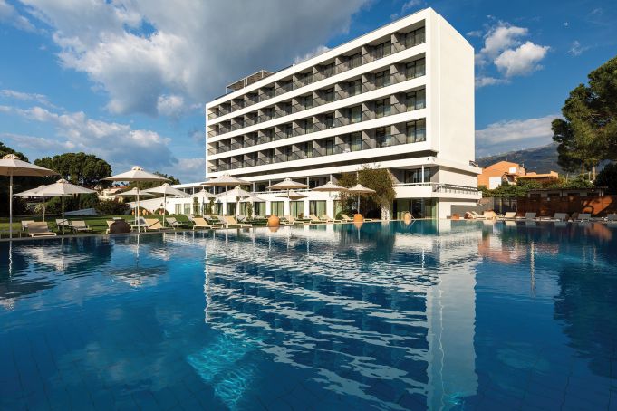 achaia_beach_hotel_with_pool_in_patras_greece_peloponnese